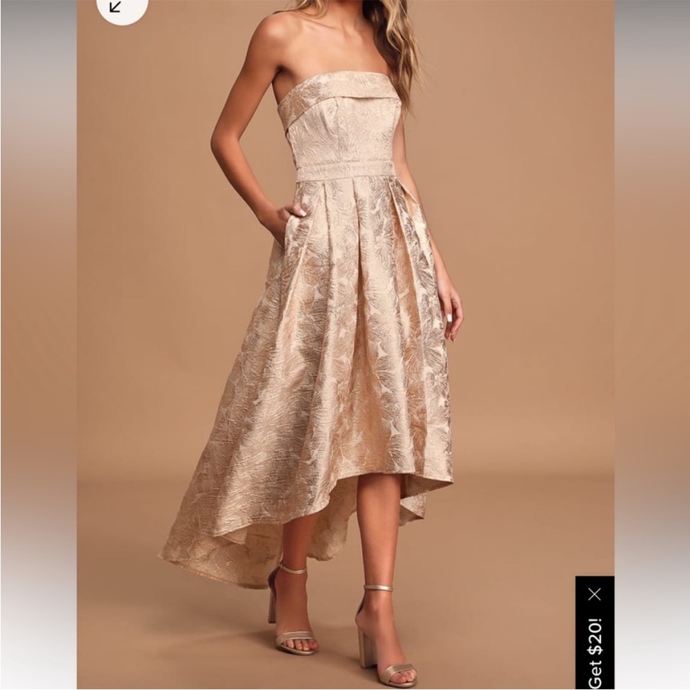 This One Night Cream Floral Jacquard Strapless High-Low Dress